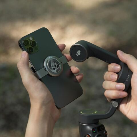 DJI OM Magnetic Phone Clamp 3