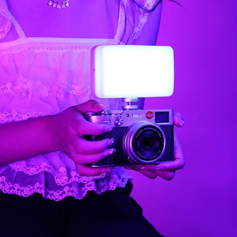 Ulanzi VL120 RGB LED Video Işığı Beyaz