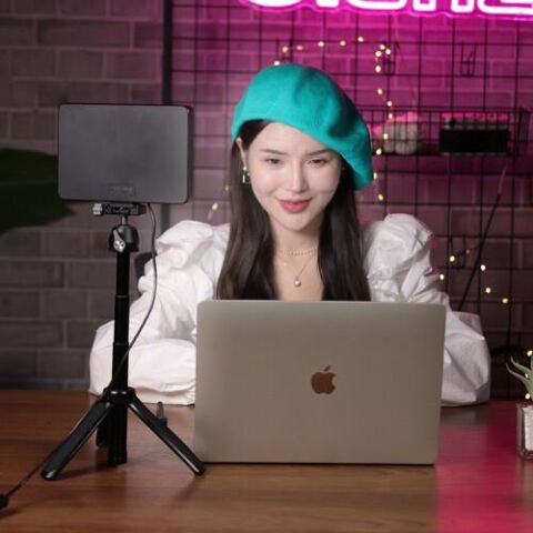 Vijim VL108C Bi-Color Kamera Üzeri Dolgu Işığı