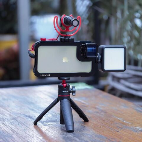 Ulanzi Iphone 11 Pro Metal Vlog Çerçeve