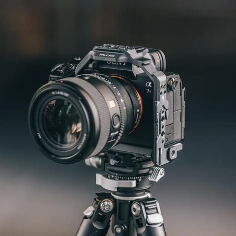Falcam F22 & F38 & F50 Quick Release Camera Cage Çerçeve (Sony a7RV)