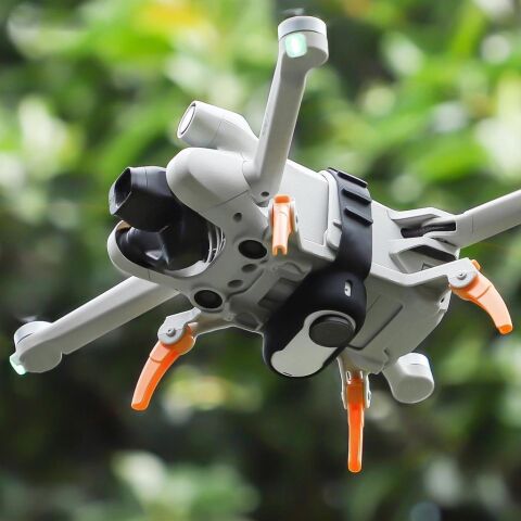 Sunnylife Insta360 GO 3 Çok Amaçlı Silikon Kamera Kayışı ve Koruyucu Kılıf