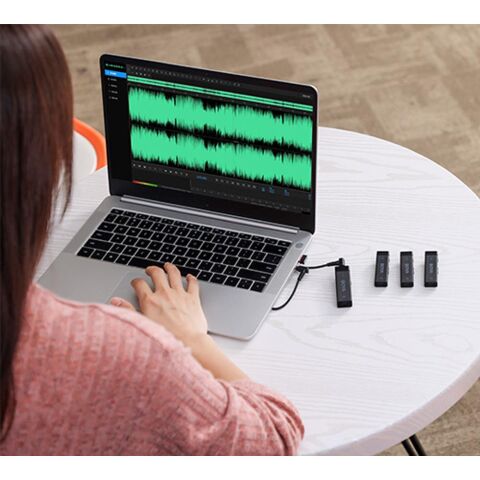 Boya BY-W4 Ultra Kompakt Dört Kanallı Kablosuz Mikrofon Sistemi