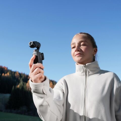DJI Osmo Pocket 4 Standard Combo