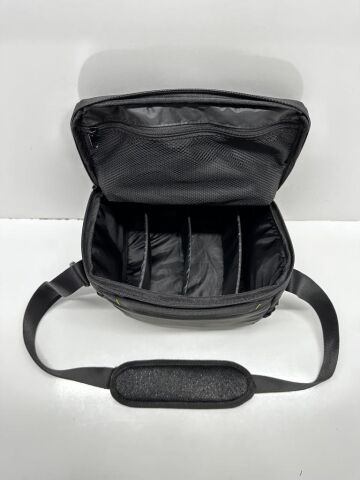 ClasCase Universal Çok Amaçlı Deri Softcase Omuz Çantası C030