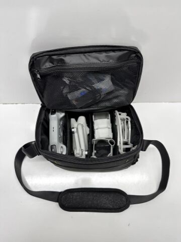 ClasCase Universal Çok Amaçlı Deri Softcase Omuz Çantası C030