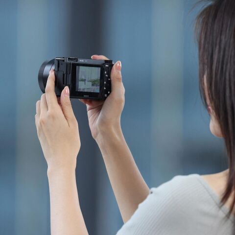 Ulanzi CL02 AF 27mm F2.8 APS-C Lens E-Mount