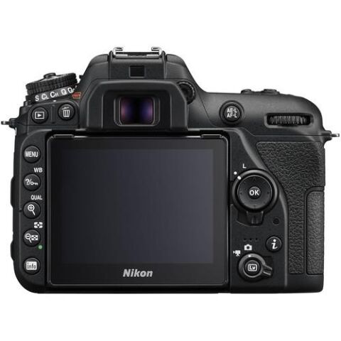 Nikon D7500 18-140mm VR DSLR Fotoğraf Makinesi