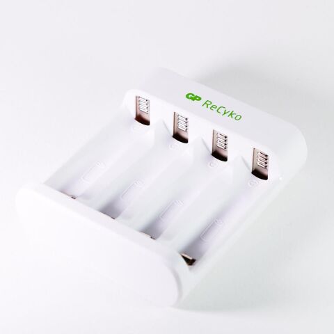 Gp Recyko Pilsiz USB Şarj Cihazı