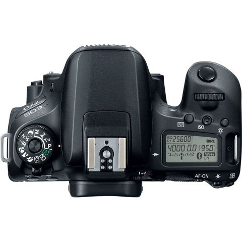 Canon EOS 77D 18-55mm IS STM DSLR Fotoğraf Makinesi