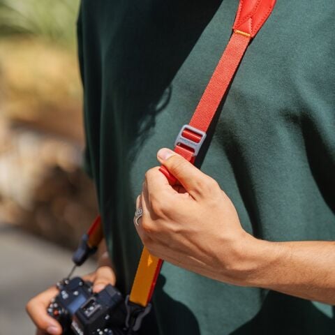 FALCAM Maglink Classic V2 Quick Release Manyetik Fotoğraf Makinesi Askısı Kırmızı - M00B5103R
