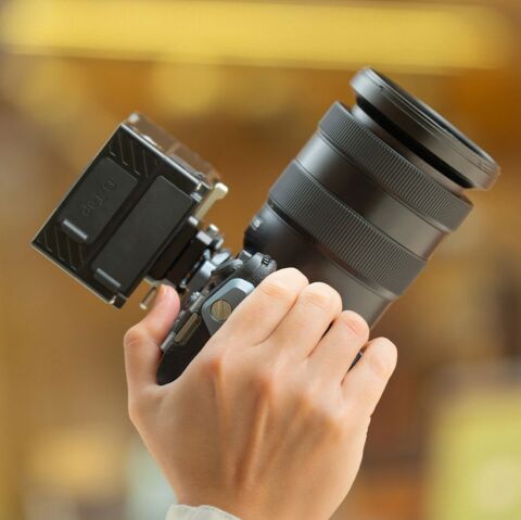 FALCAM F22 Quick Release 360° Rotating V-Mount Plate - F22A5301