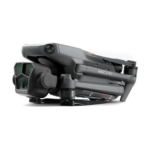 DJI Mavic 3 Pro Drone (DJI RC)