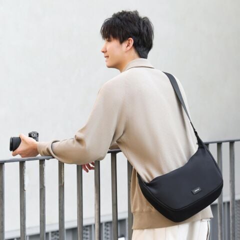 Ulanzi Halfmoon Crossbody Kamera Omuz Çantası Siyah - B161